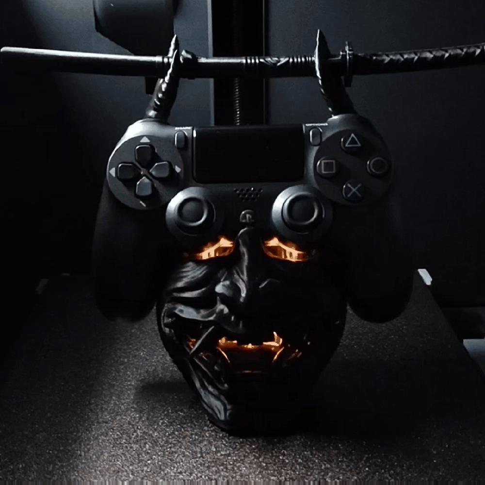 Light Up Samurai Oni Demon Mask Controller Stand | PS4, PS5, Xbox, Steam & Nintendo Controllers with Removable Sword