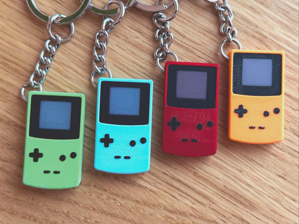 Retro Handheld Console Keyring | 3D Printed Gaming Keychain | Gamer Accessory