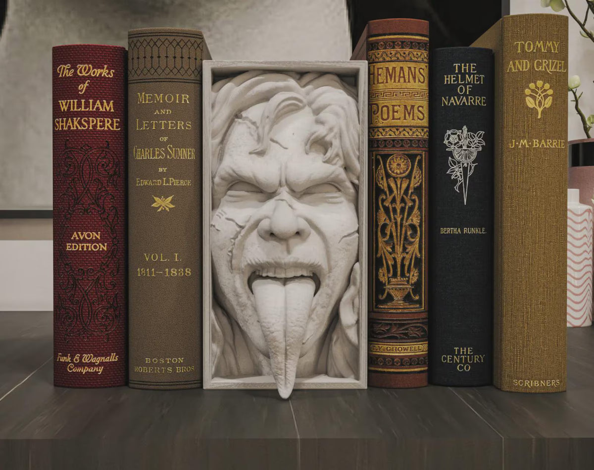 Possessed Girl Book Nook - Exorcist Horror Bookshelf Insert & Wall Display + FREE Bookmark