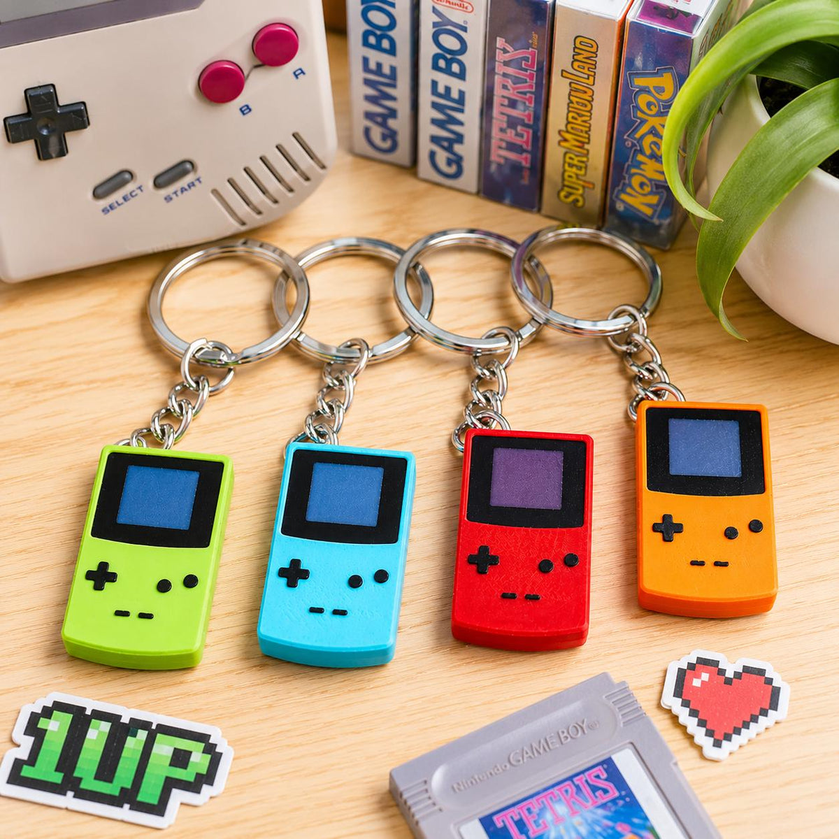 Retro Handheld Console Keyring | 3D Printed Gaming Keychain | Gamer Accessory
