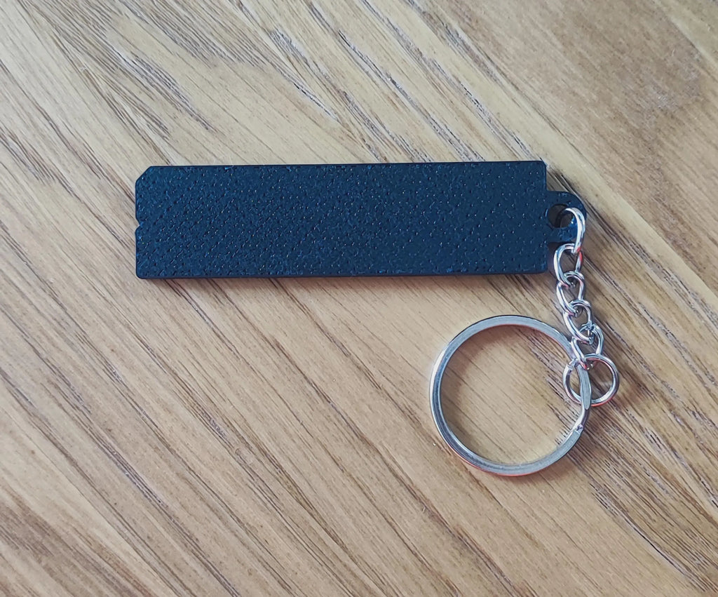 PREDATOR - 80s Film Inspired Alien Keyring | 80's Sci-fi Movie Keychain Gift & Stocking Filler