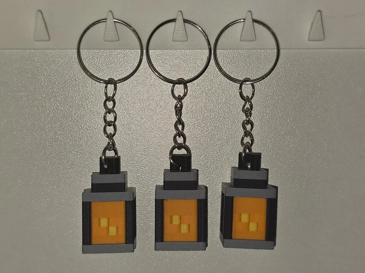 Pixel Lantern Keyring | Retro Gaming Keychain | 3D Printed Gamer Accessory